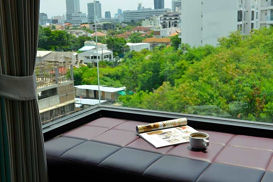 SiRi Ratchada Bangkok