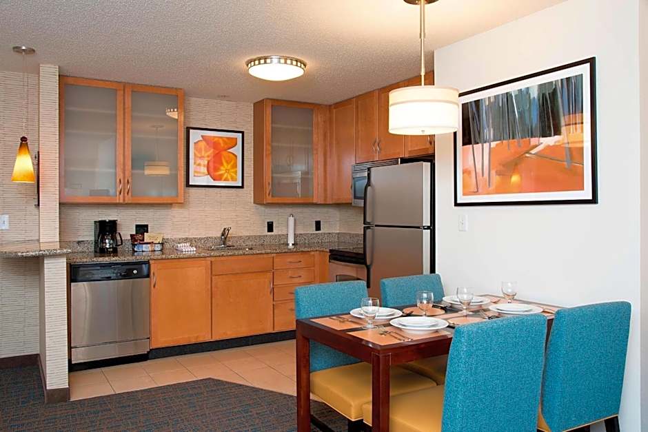 Residence Inn by Marriott Toledo Maumee