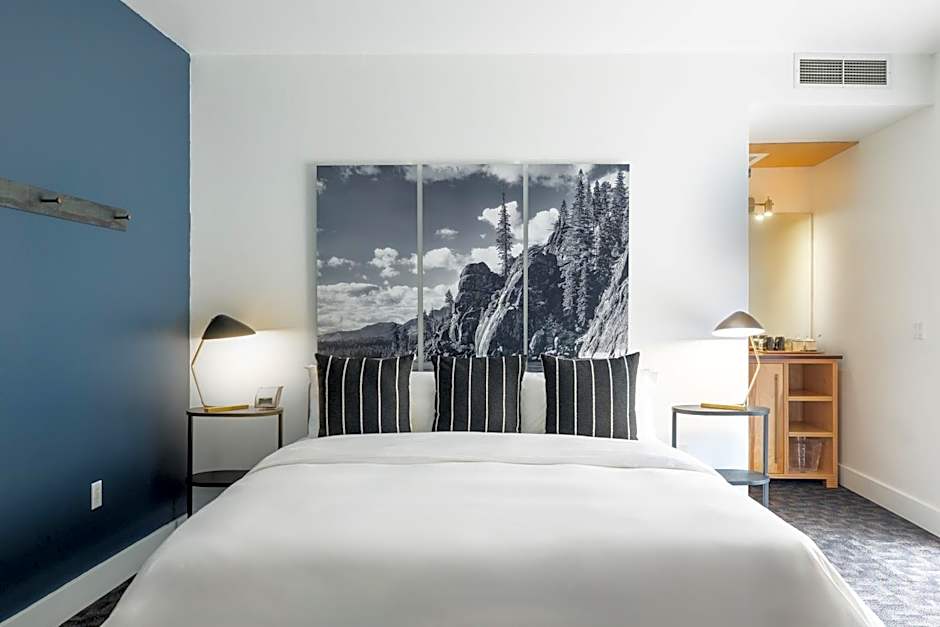 Gravity Haus Truckee-Tahoe