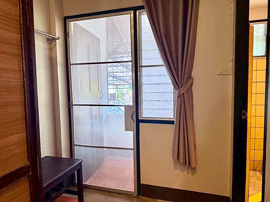 Baan Warabordee Hotel