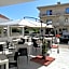 Hotel Sandalion