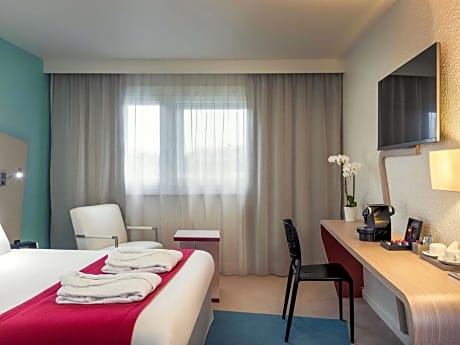 Privilege Room with One Double Bed