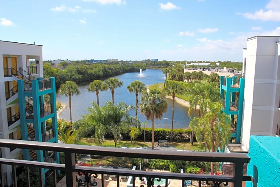 Best Western Plus Deerfield Beach Hotel & Suites
