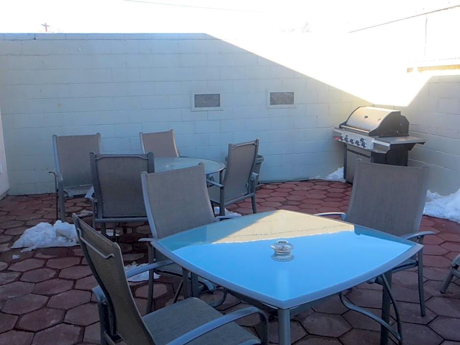 Days Inn by Wyndham Kimball