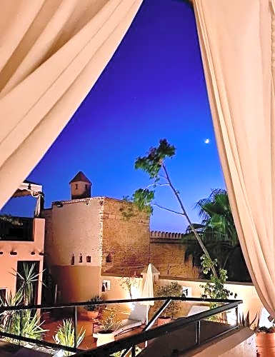 Riad ABBASSIA Marrakech Première - Authentic Medina Experience
