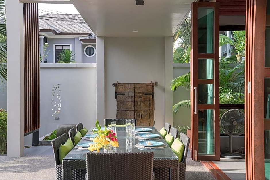 Narintara Private Pool Villas - Free Tuk-Tuk Service to the Beach!