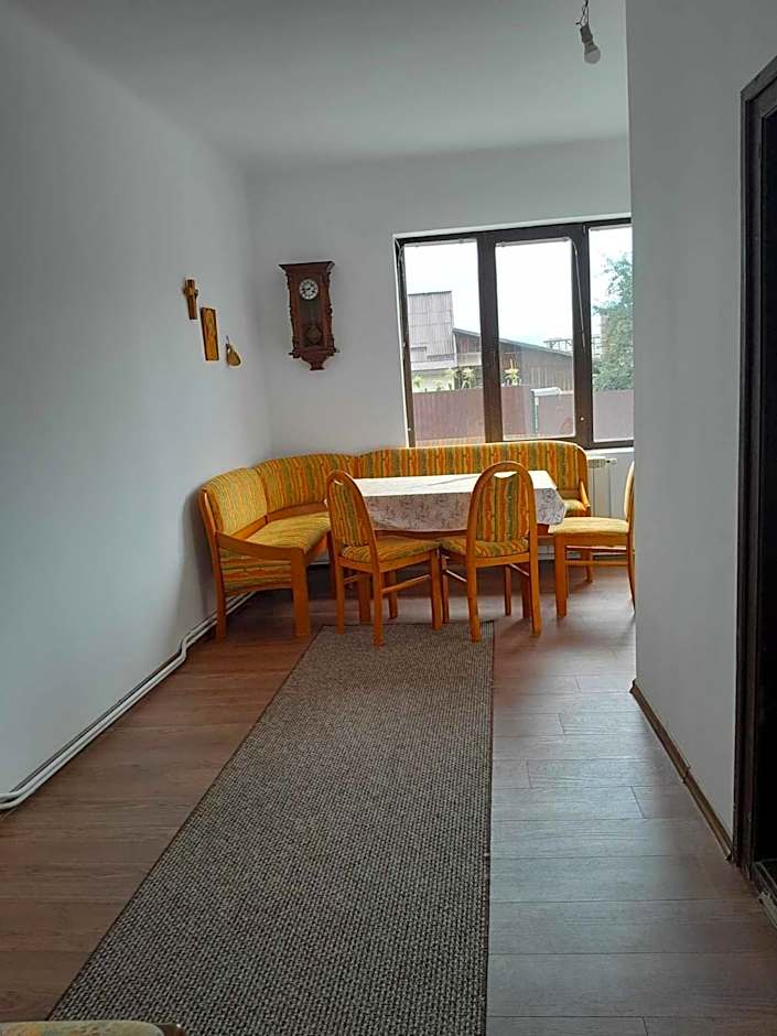 Egyszerű és nagyszerű Hostel