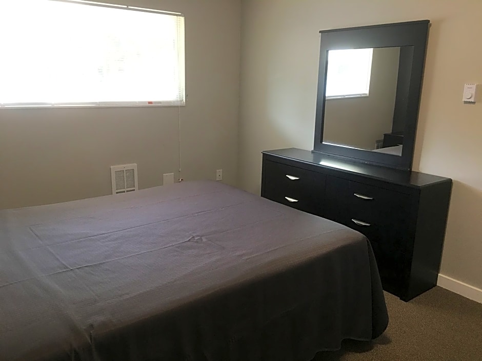 Sunrise Garden Suites