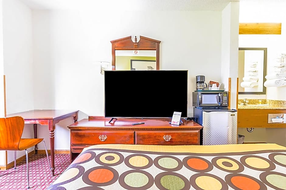 Super Rest Inn