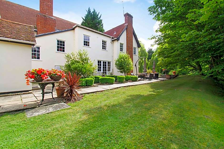 Sturmer Hall Hotel and Conference Centre