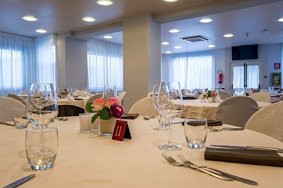 New Petit Hotel