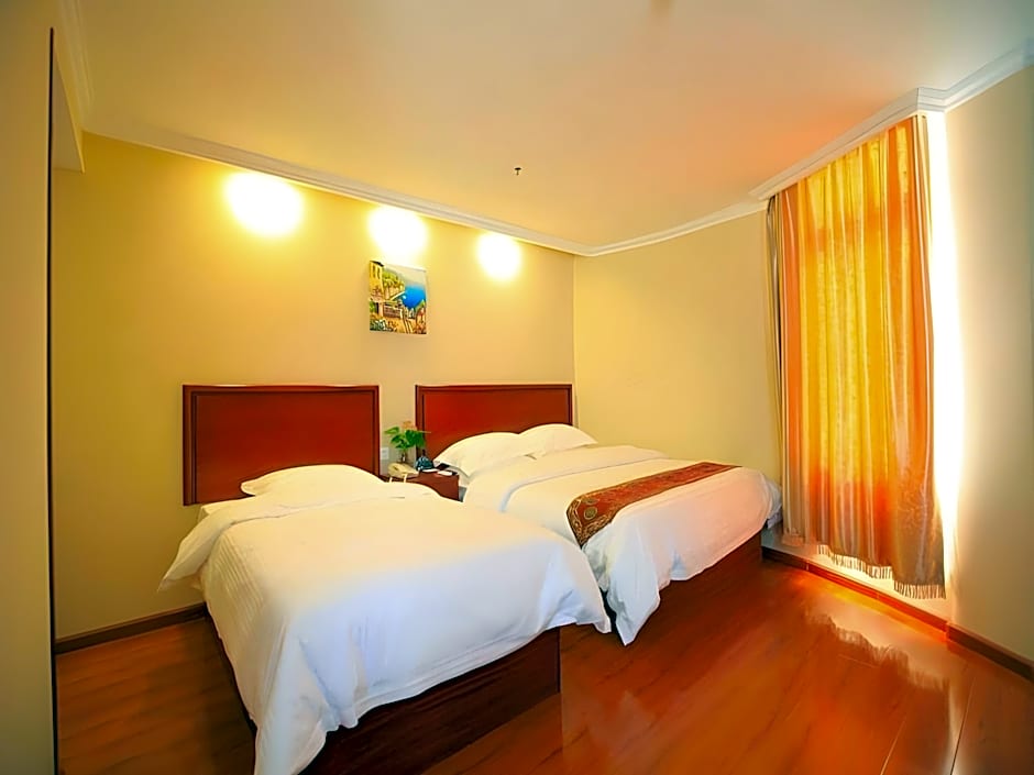 GreenTree Inn Liaoning Dalian Railway Station South Shengli Square Express Hotel