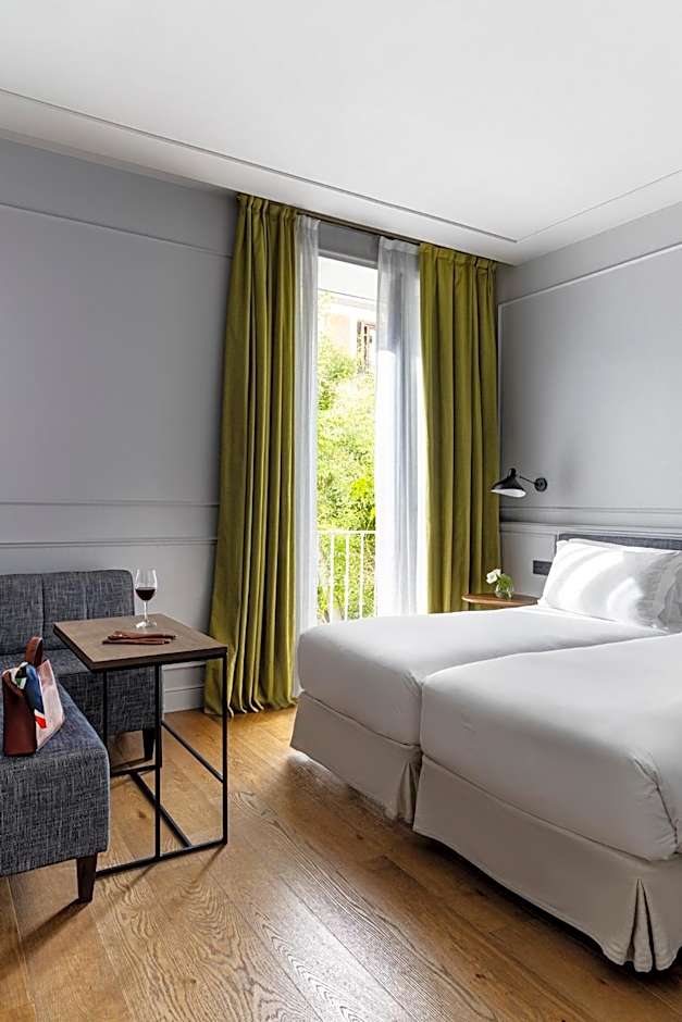 TOTEM Madrid, a Small Luxury Hotel of the World