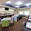 La Quinta Inn & Suites by Wyndham Houston New Caney