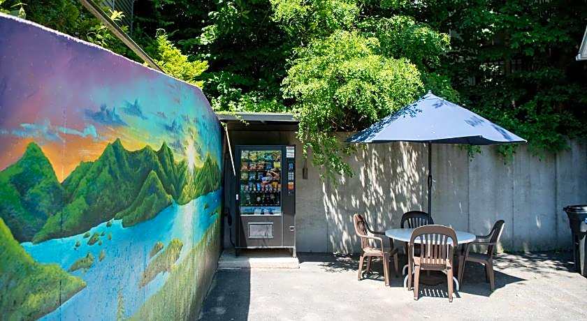 Americas Best Value Inn & Suites Lake George