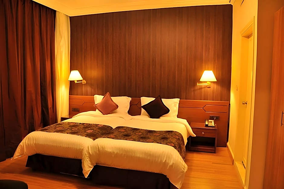 Orient Prince Hotel