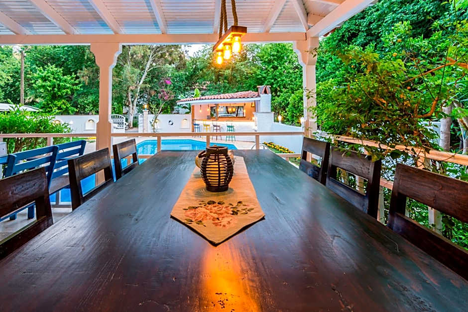 Calypso Cozy Suites