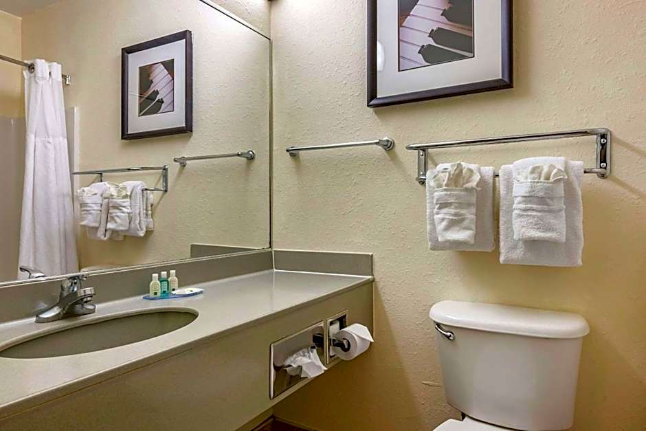 Quality Inn Zephyrhills-Dade City