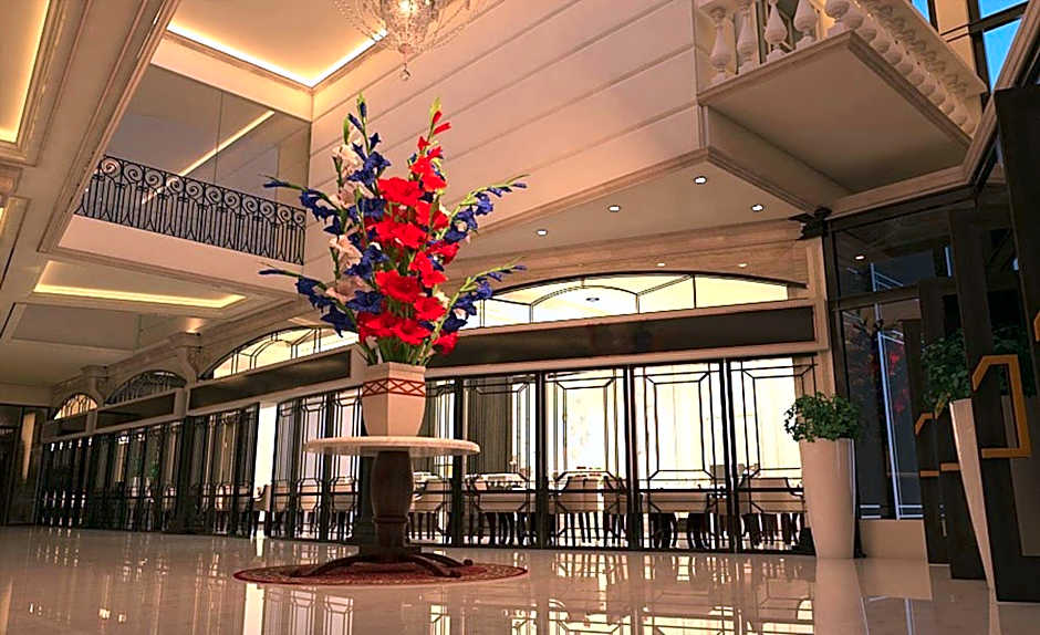 The Monarch Hotel