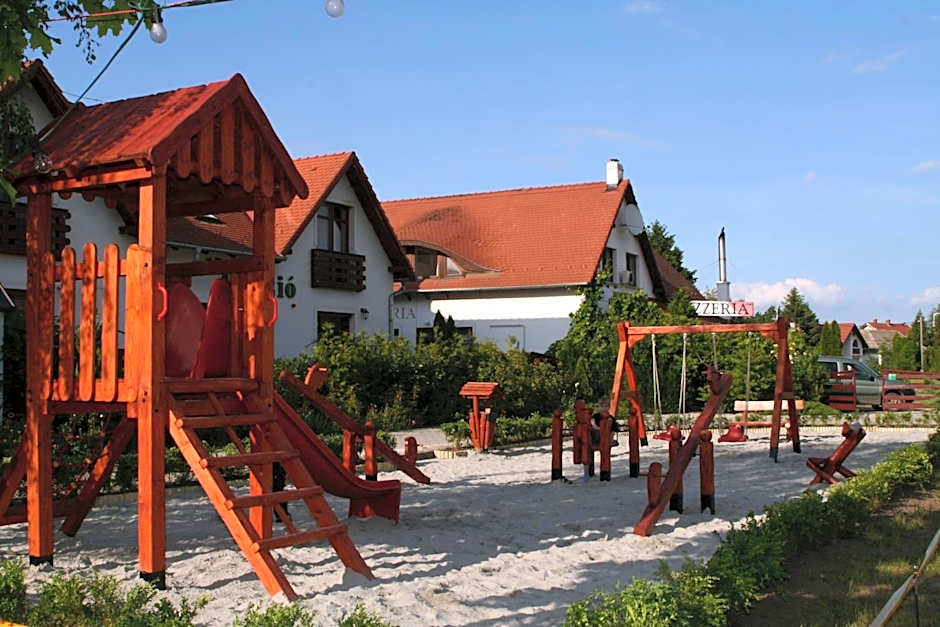 Tornácos Hotel - Hegykő