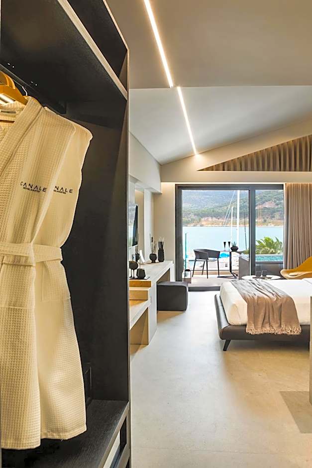 Canale Hotel & Suites