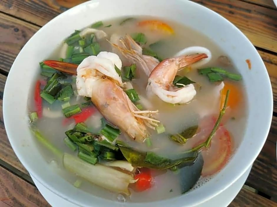 Nangkam Boutique Donsak