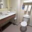 Holiday Inn Express & Suites Guadalajara Aeropuerto By IHG