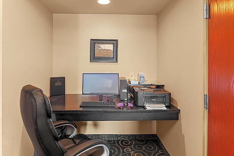 Cobblestone Hotel & Suites - Knoxville