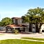 La Quinta Inn San Antonio I-35 N at Toepperwein