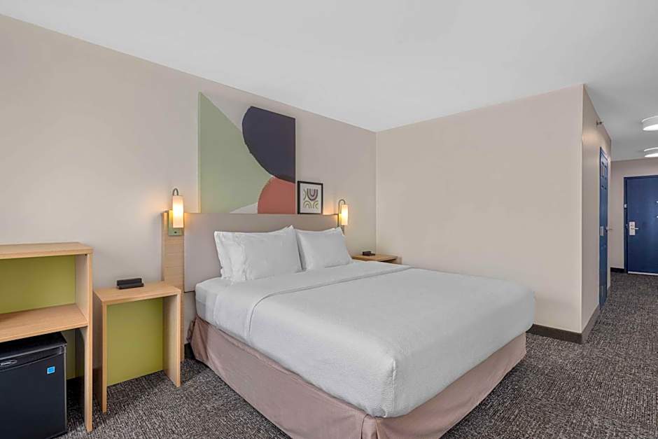 Spark by Hilton Fredericksburg Southpoint