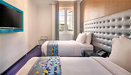 Superior Twin Room with 15% Discount Voucher from One World Duty Free - Port City Colombo and 20% off on Laundry Services