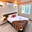 Sienna Lodge