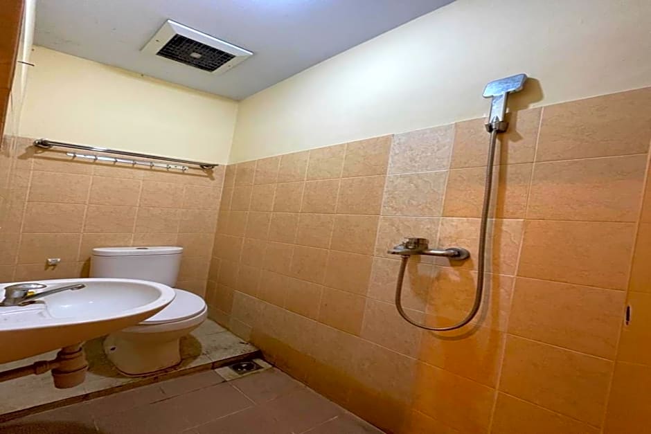 OYO 92463 Deli Hotel Medan