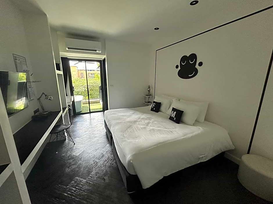 Blu Monkey Hub And Hotel Phuket