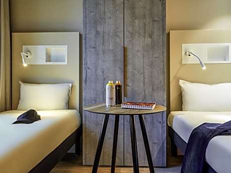 Triple Room with Two Singles beds and  Extra Bed