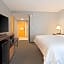 Hampton Inn By Hilton & Suites Fort Myers Beach/Sanibel Gateway