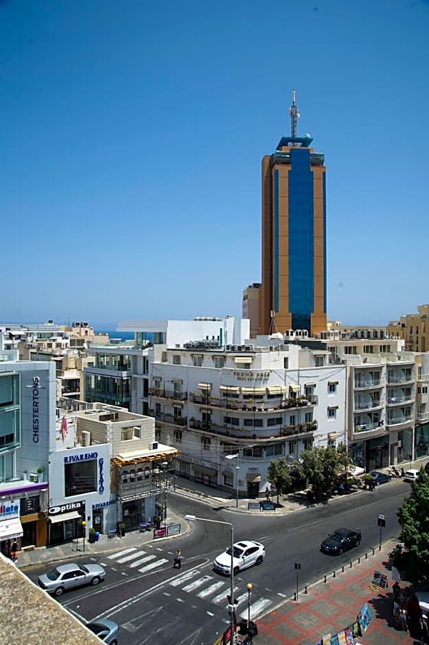 Marco Polo Party Hostel