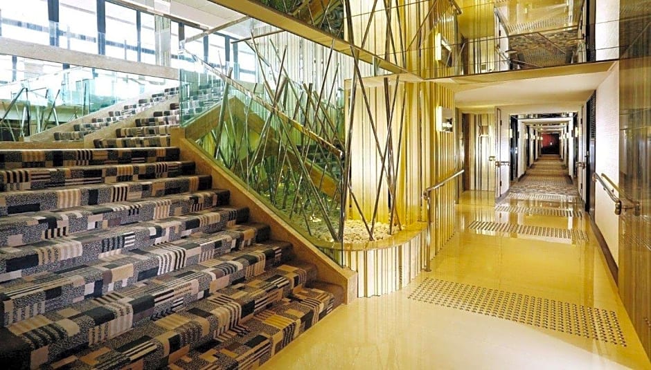 Regal Oriental Hotel