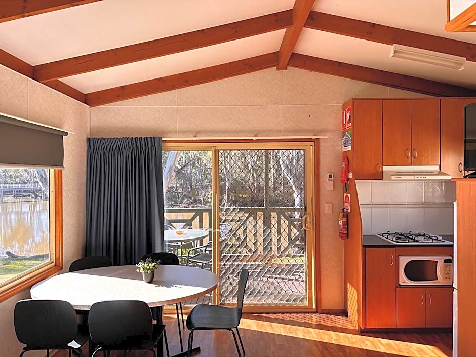 Moama Riverside Holiday Park