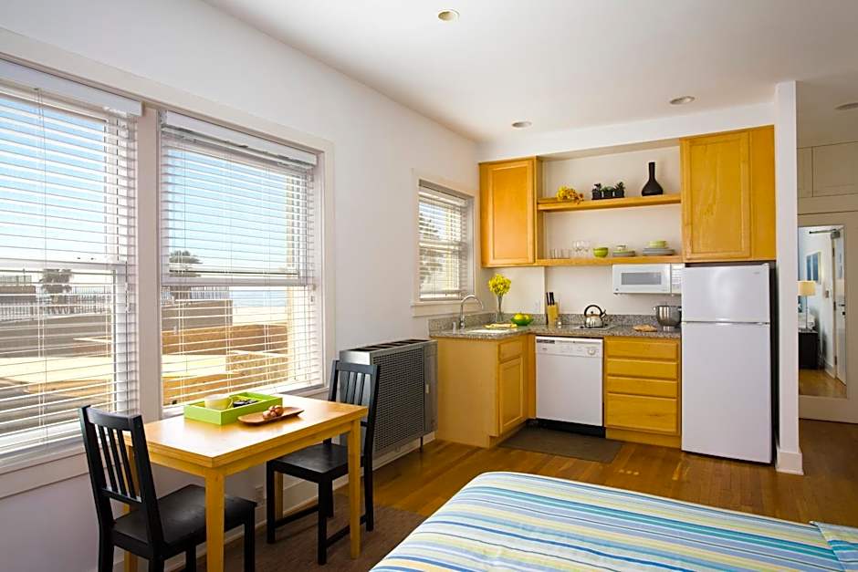 Photo 1 of 5 of Studio 1 Queen Bed Suite, Partial Ocean View