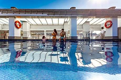 Num Hotel
