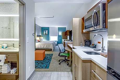 Studio Suite with Two Queen Beds - Hearing Access/Non-Smoking