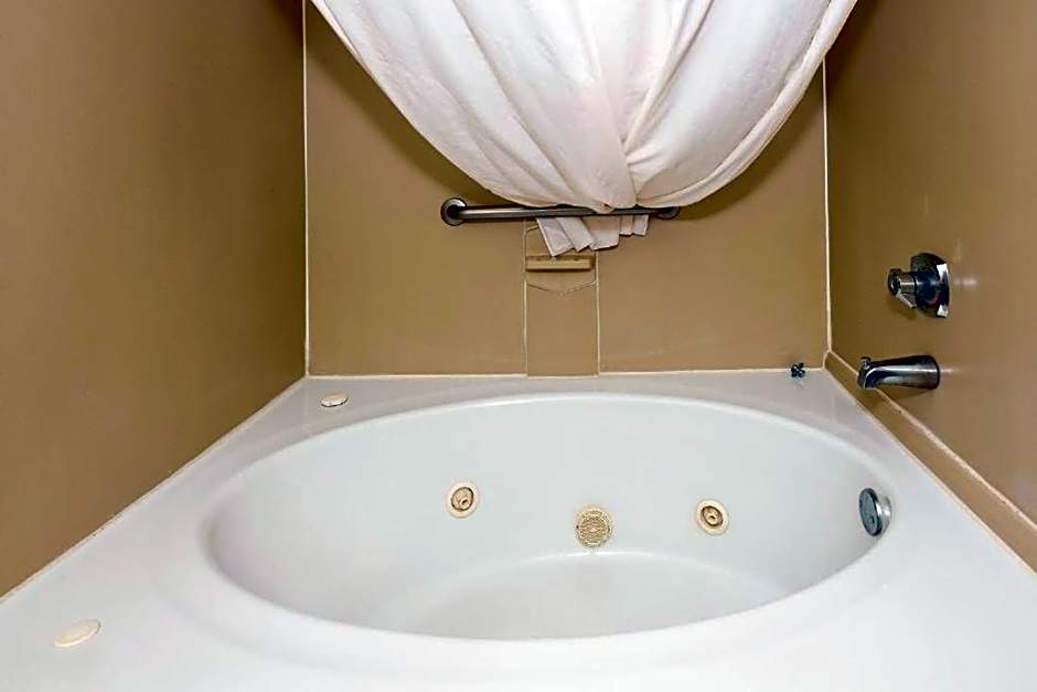 MY HOME & SUITES MADISON GA