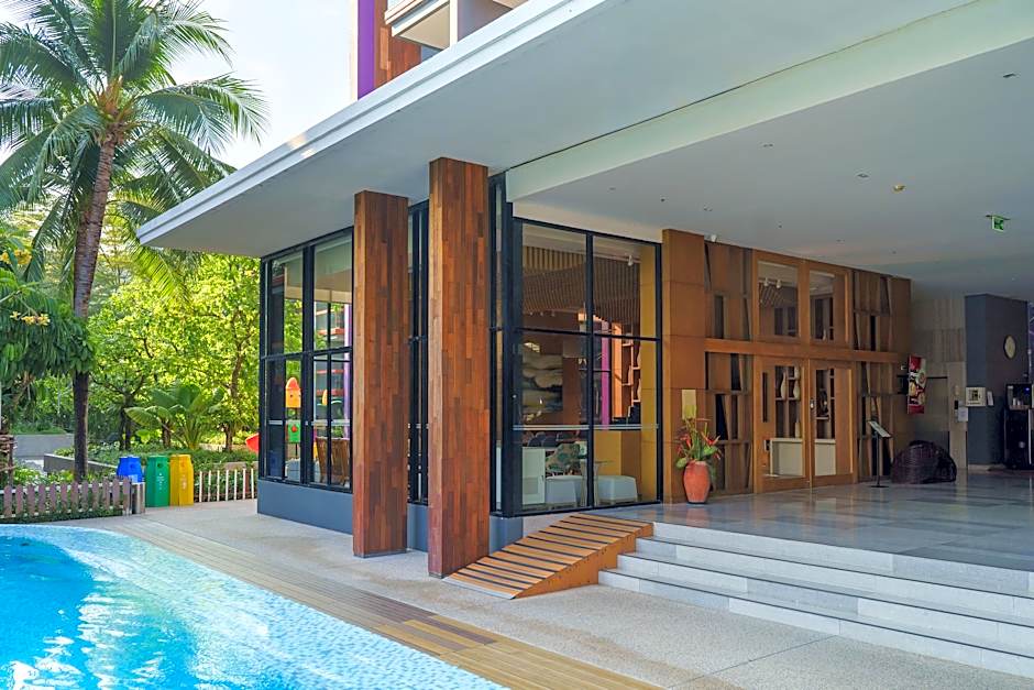 Holiday Inn Express Phuket Patong Beach Central By IHG