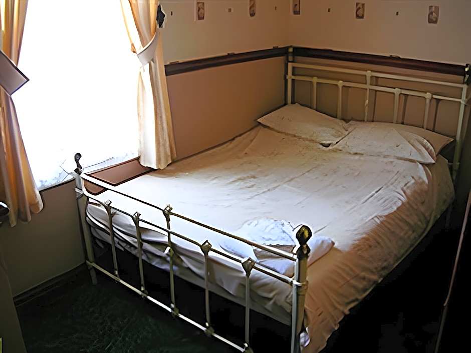 Roselea Hotel - St Chads