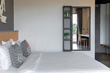 Double Room with Pool View