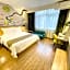 Vatica Suzhou Xiaoxian  Longhu Road Hotel