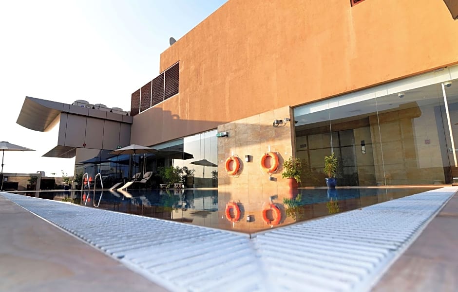 Best Western Plus Pearl Creek