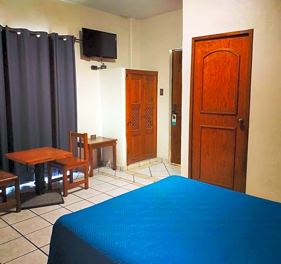 Hotel Las Fuentes