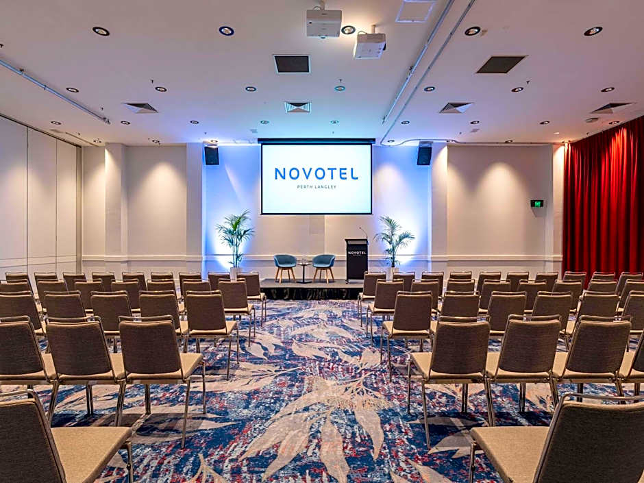 Novotel Langley Perth